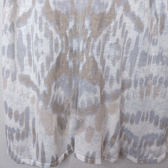 Kinross 100% Linen V-Neck Artsy Watercolor Short-Sleeve Coastal Blouse - Picture 7 of 9